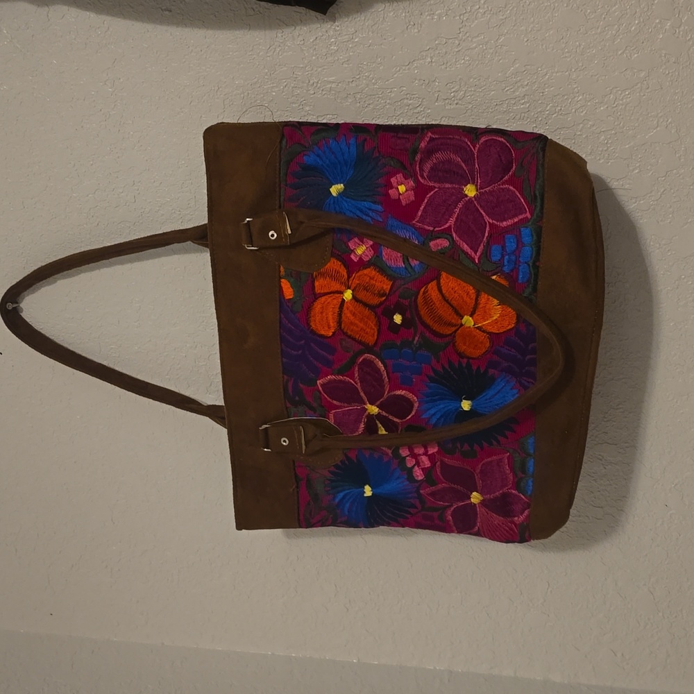 Purse - Picture 2 of 3